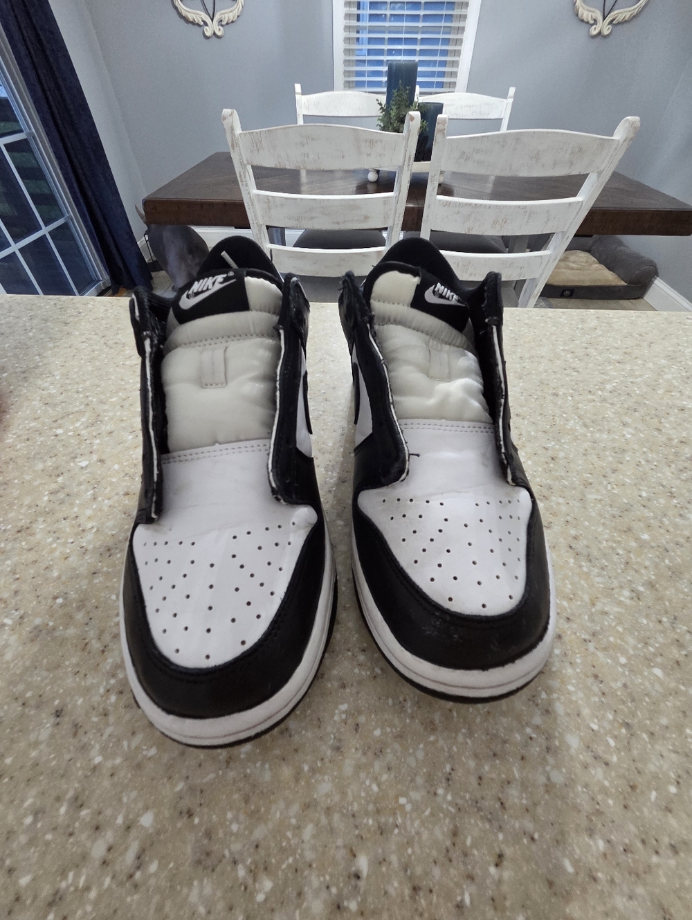 Nike Panda Dunks